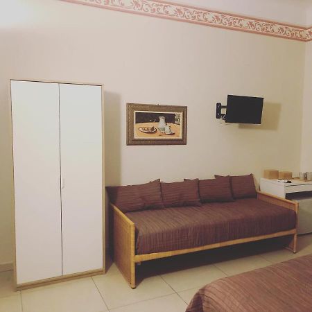 Via Fiume Cento 17 Hotel La Spezia Zewnętrze zdjęcie
