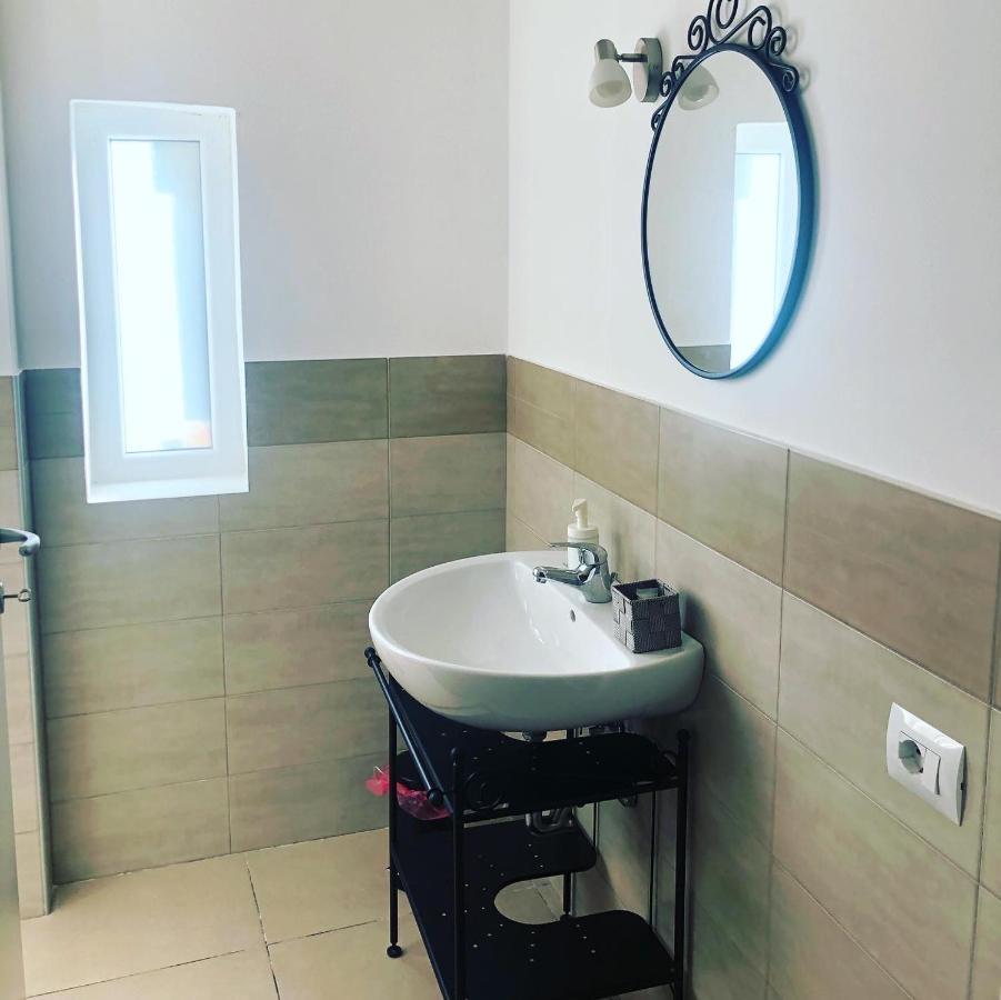 Via Fiume Cento 17 Hotel La Spezia Zewnętrze zdjęcie